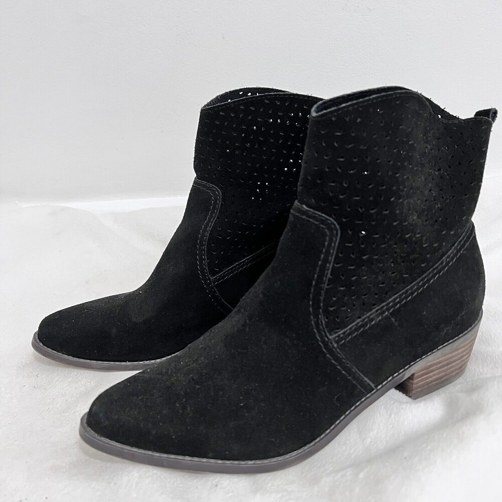 American Eagle Outfitters Black Suede Ankle Boots